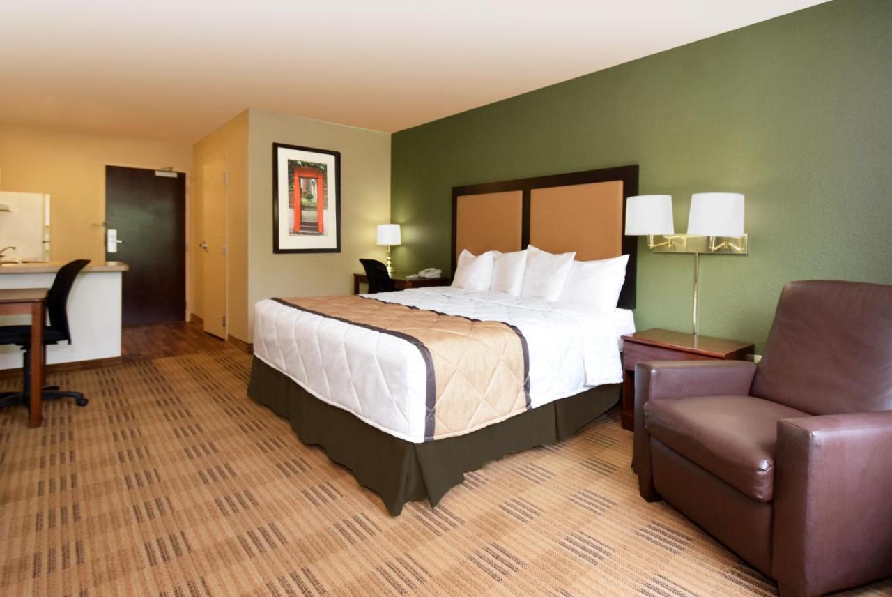 Extended Stay America Suites - Chicago - Woodfield Mall Schaumburg Exterior photo